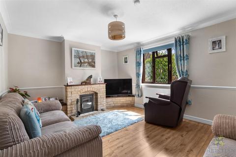 3 bedroom semi-detached house for sale, Bibsworth Avenue, Broadway WR12