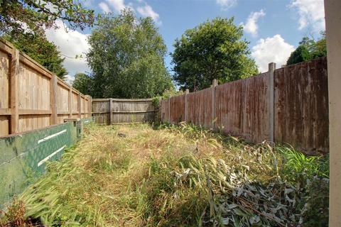 3 bedroom terraced house for sale, New Street, Gloucester