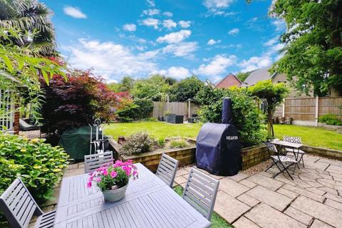 5 bedroom detached house for sale, Sweet Bay Crescent, Ashford