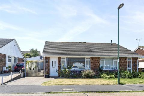 75 Brook Way, Lancing, BN15 8DH