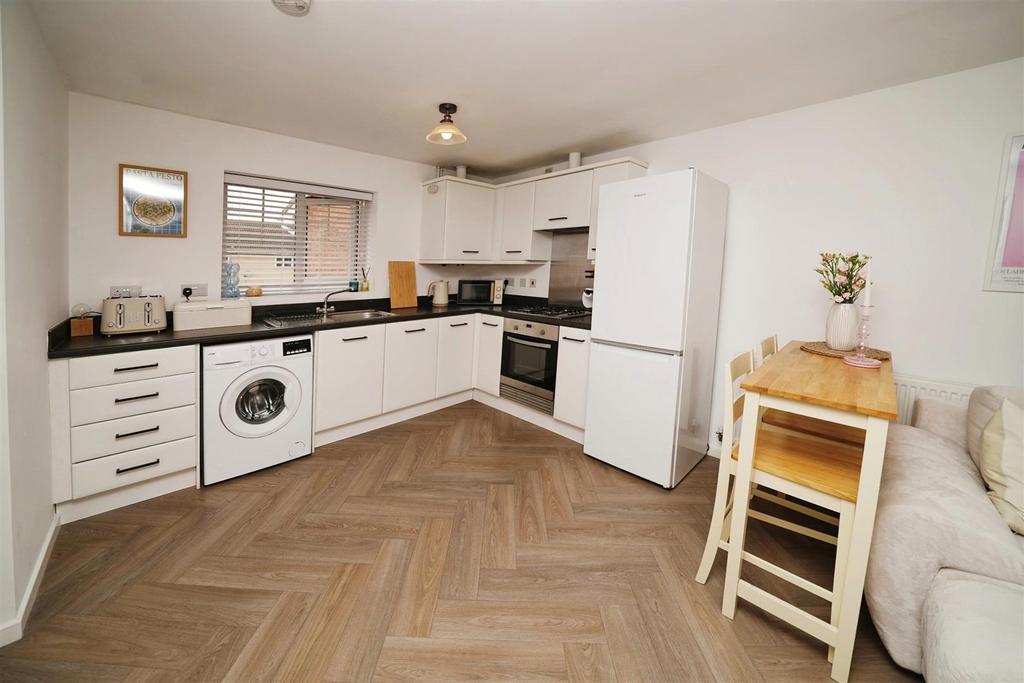 Living room/ Kitchen