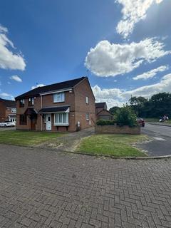 3 bedroom semi-detached house to rent, Berryman Way, Hessle