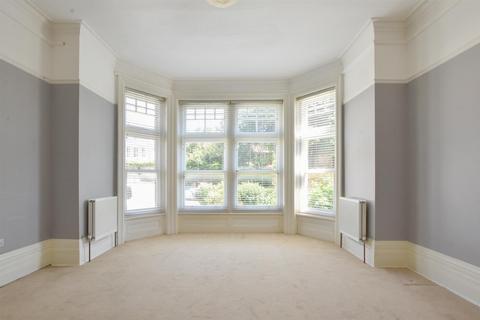 2 bedroom flat to rent, Albany Road, St Leonards-On-Sea TN38