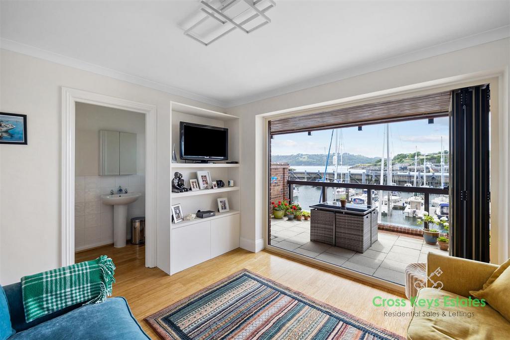 Bedroom 5/Marina Room