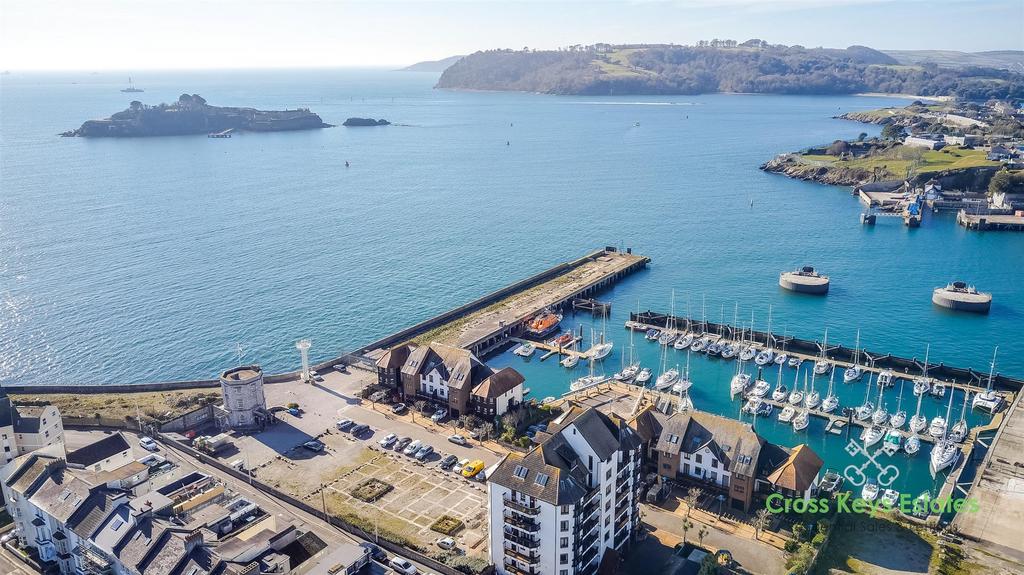Stunning Waterfront Views