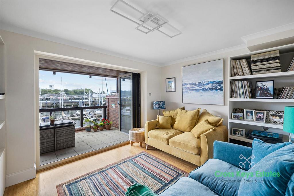 Bedroom 5/Marina Room