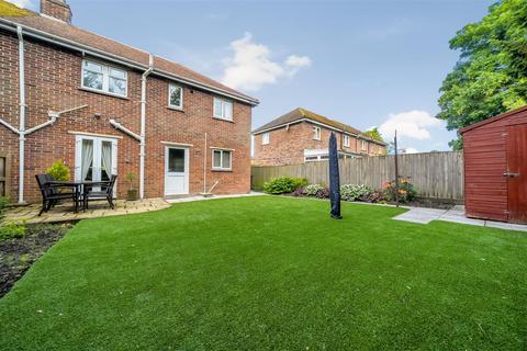 3 bedroom semi-detached house for sale, Hartmoor Road, Devizes