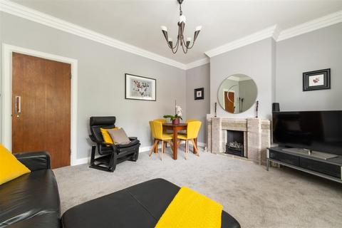 2 bedroom apartment for sale, Hermon Hill, Wanstead