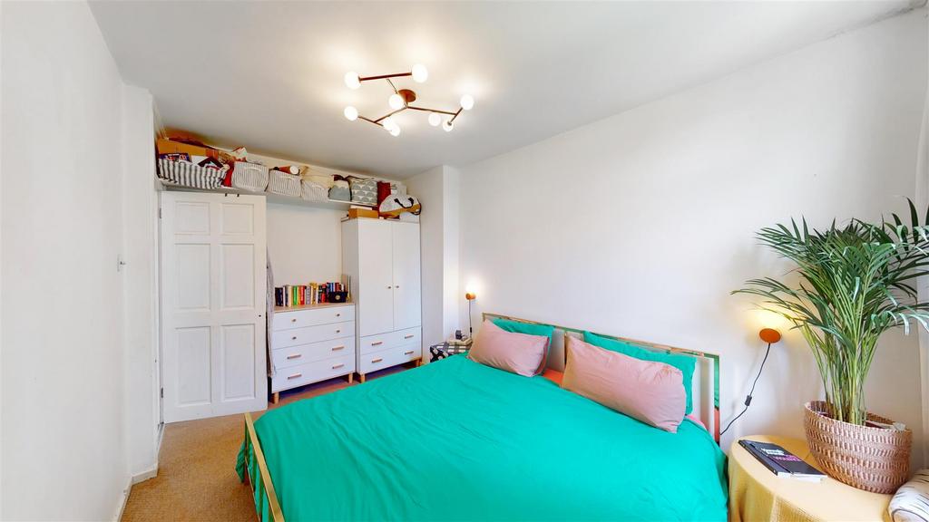 7 Kirton Gardens - UXjf BFl OAw RF6 QMbv U1b.jpg