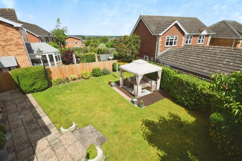 4 bedroom detached house for sale, Acorn Ridge, Walton, Chesterfield, S42 7HF