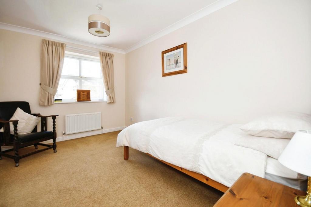 BEDROOM 3.jpg
