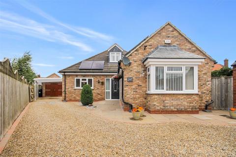 3 bedroom detached bungalow for sale, 1a Danum Avenue, Thirsk YO7