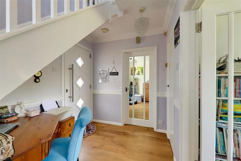 3 bedroom semi-detached house for sale, Mulberry Lane, Worthing BN12