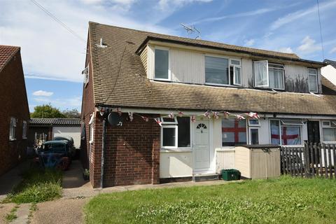 3 bedroom semi-detached house for sale, Maple Way, Canvey Island SS8