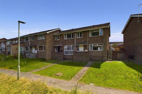 149 Curlew Road, Abbeydale, Gloucester, GL4 4TE