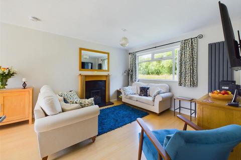 149 Curlew Road, Abbeydale, Gloucester, GL4 4TE