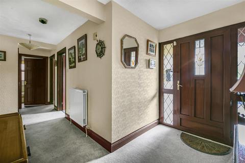 5 Cornish Close, Horseheath, Cambridge, CB21 4QQ