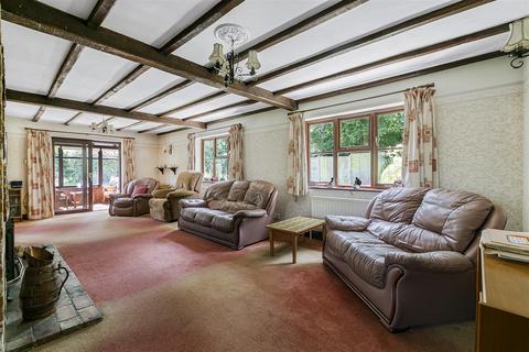 5 Cornish Close, Horseheath, Cambridge, CB21 4QQ