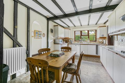 5 Cornish Close, Horseheath, Cambridge, CB21 4QQ