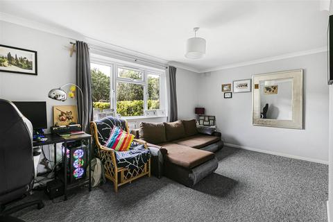 1 Cunningham Close, Cambridge, CB4 2DN