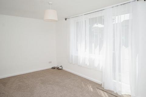 2 bedroom terraced house to rent, Greenoak Avenue, Totley, Sheffield, S17 4FT