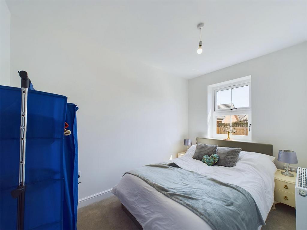 Bedroom: