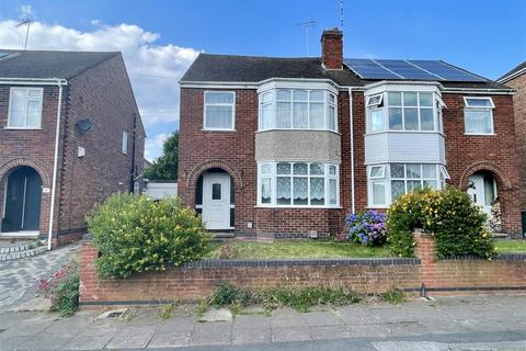 3 bedroom semi-detached house to rent, Cecily Road, Cheylesmore, Coventry