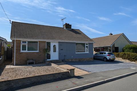 3 bedroom detached bungalow for sale, Iscoed, 19 Penbanc, Fishguard