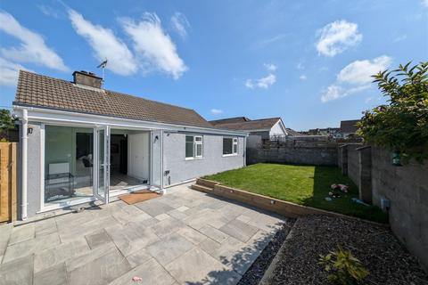 3 bedroom detached bungalow for sale, Iscoed, 19 Penbanc, Fishguard