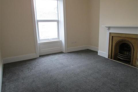 3 bedroom terraced house to rent, Woodhead Road, Holmfirth HD9