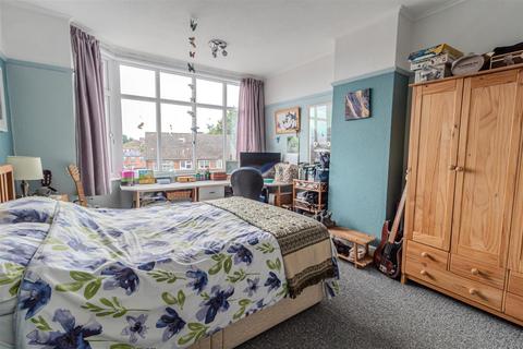 48 Bakerdale Road, Bakersfield, Nottingham, NG3 7GH