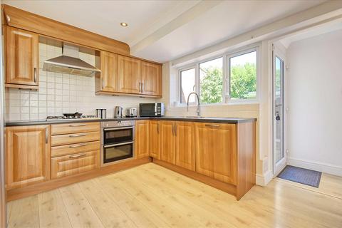 3 bedroom semi-detached house for sale, The Paddocks, Ingatestone