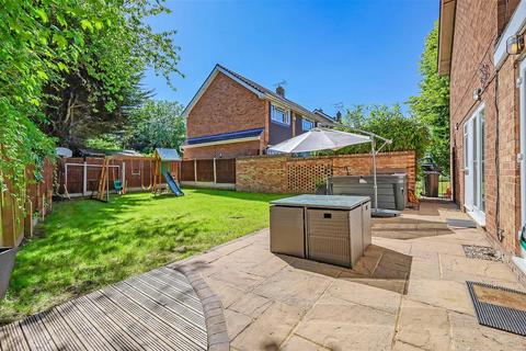 3 bedroom semi-detached house for sale, The Paddocks, Ingatestone