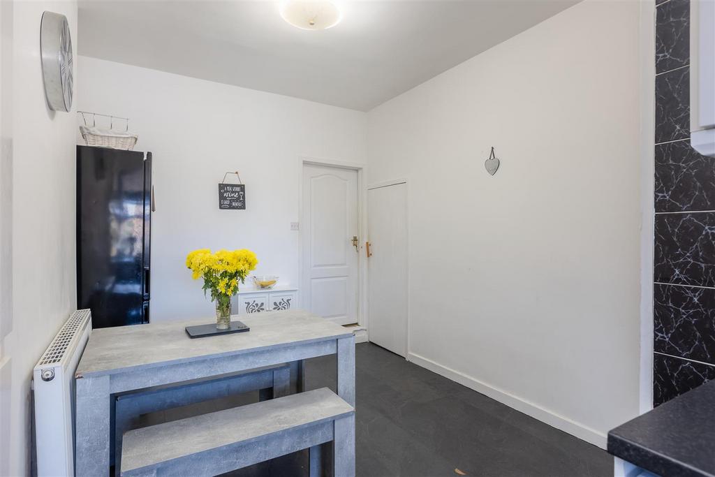 Mill Street 105 Kitchen Dining Room-2.jpg