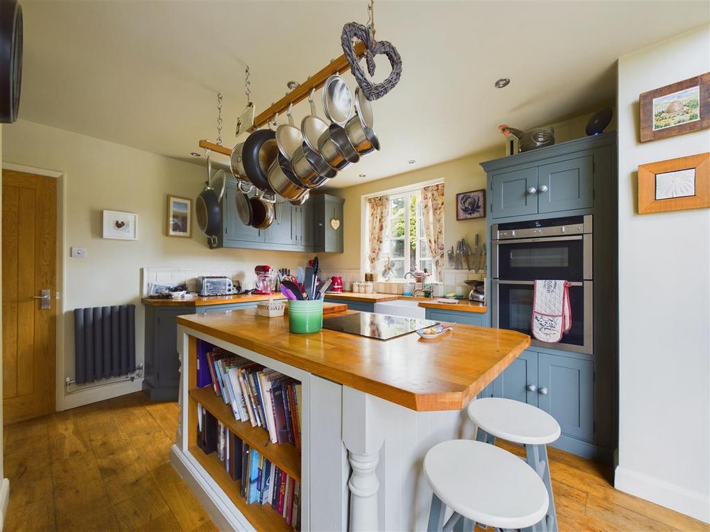 Kitchen area