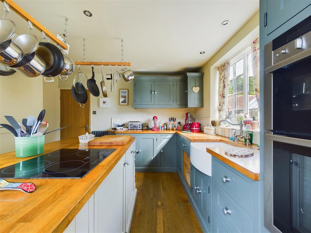 Kitchen area