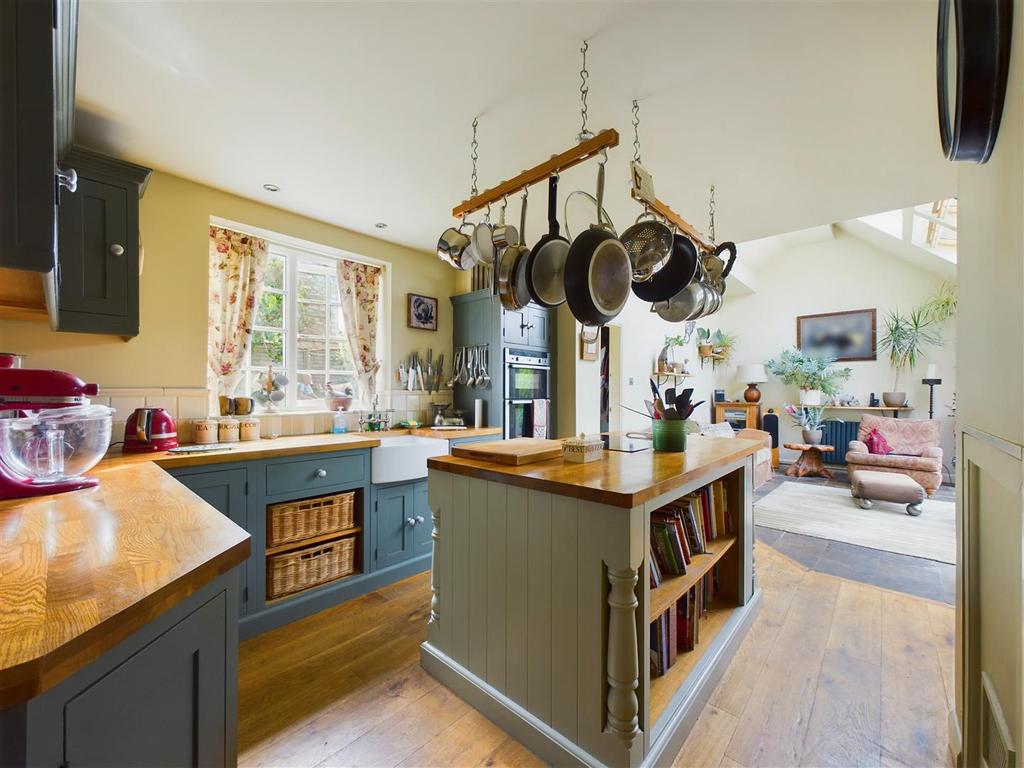 Kitchen area