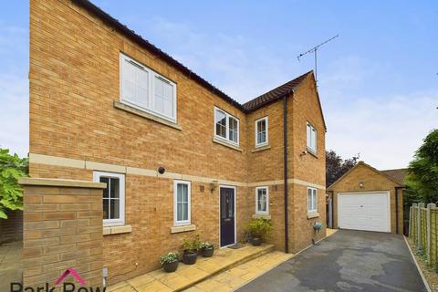 3 bedroom detached house for sale, 3 Kirkgate Mews, Sherburn In Elmet, Leeds