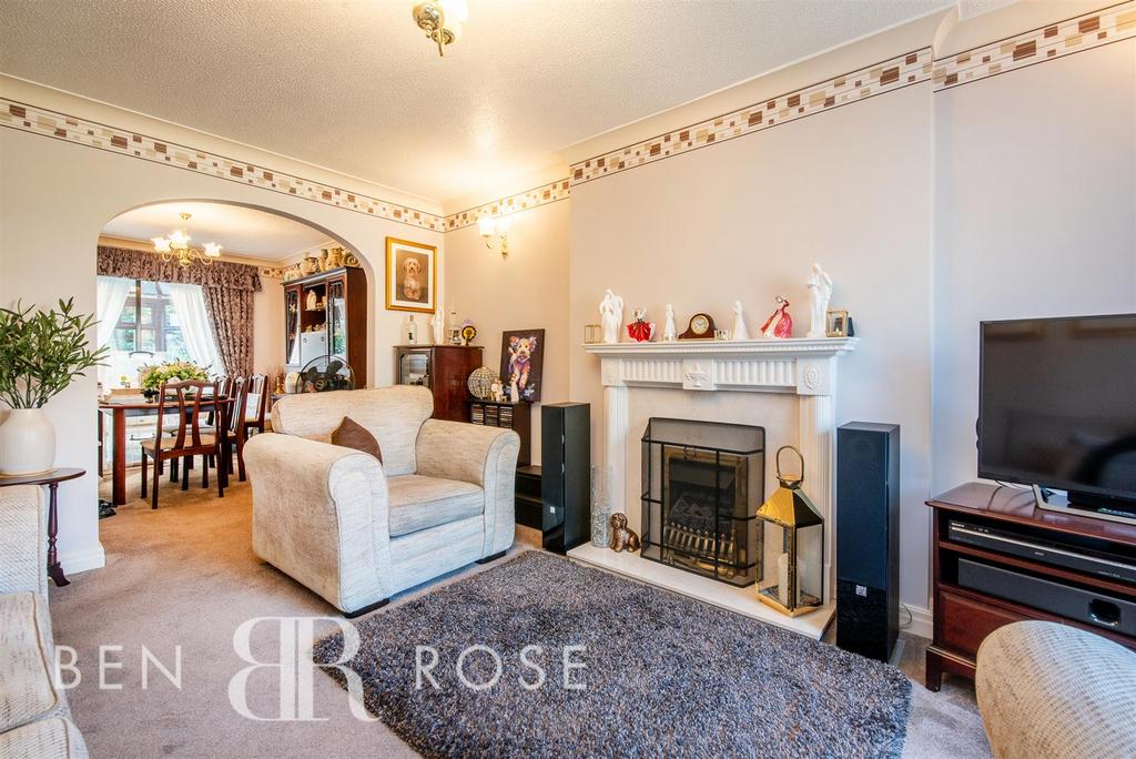 Brantwood Drive, Leyland 4 bed detached house for sale £265,000