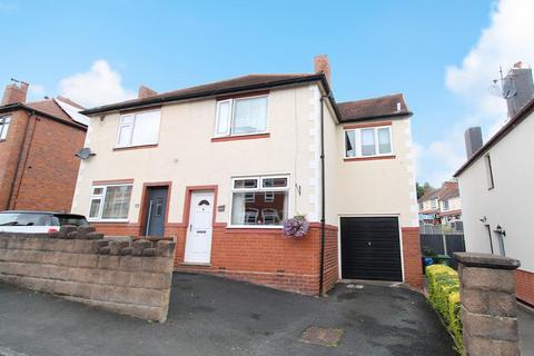 3 bedroom semi-detached house for sale, King Street, Brierley Hill