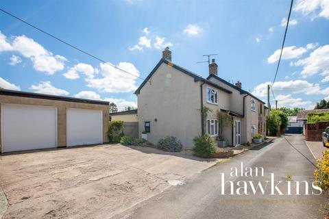 3 bedroom cottage for sale, Pavenhill, Purton