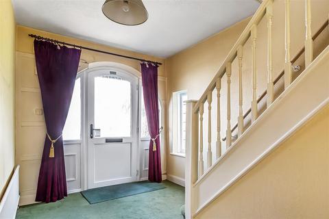 12 Dudley Grove, Epsom, KT18 7NB