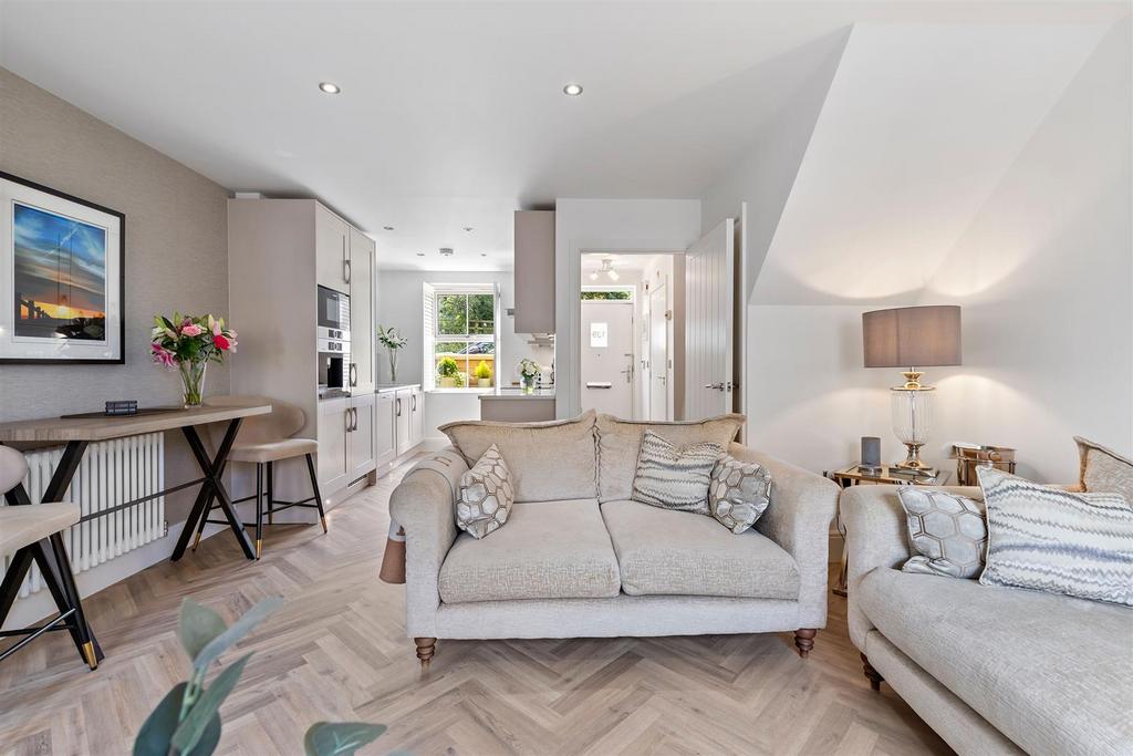 Sitting Room to Kitchen