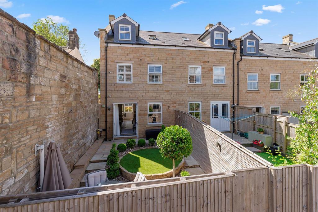 Rear of Ilkley Road