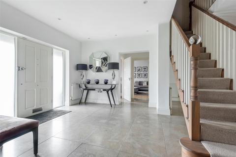 5 bedroom detached house for sale, The Avenue, Radlett