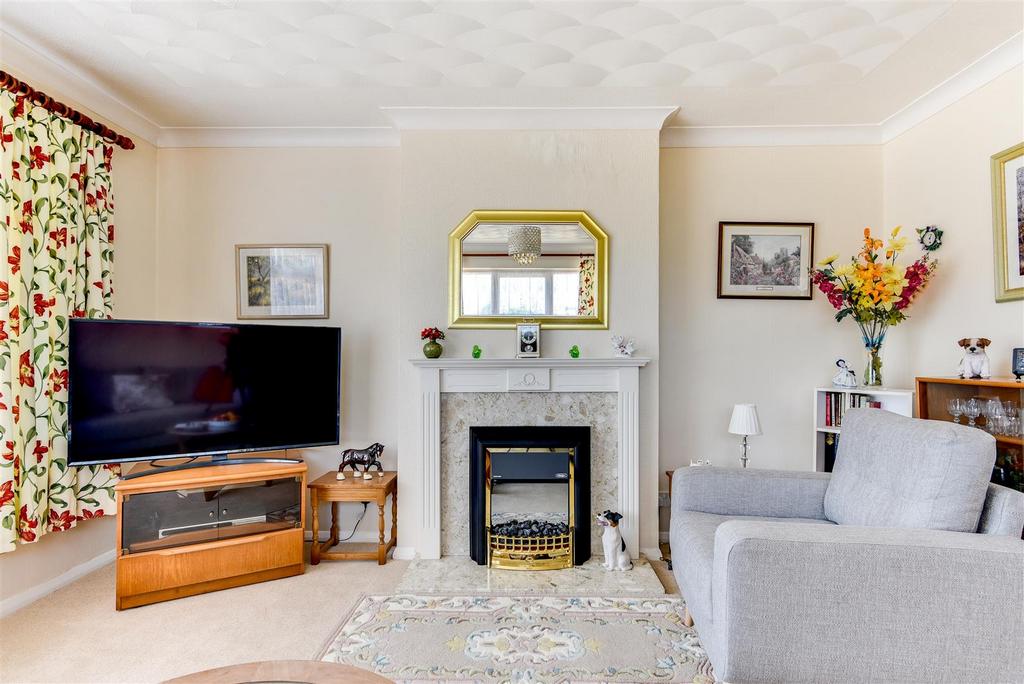 18 Ashwood-4.jpg