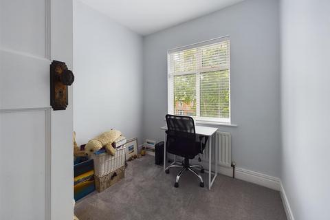 96 Dryden Road, Gateshead, NE9 5TX