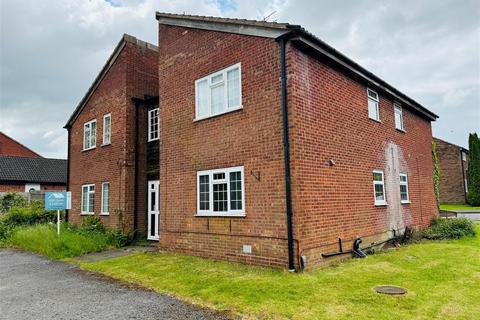 1 bedroom apartment for sale, Oak Close, Burbage, Hinckley