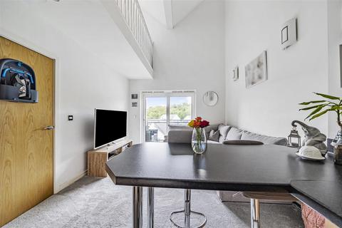 2 bedroom duplex for sale, Neptune Apartments, Phoebe Road, Pentrechwyth, Swansea