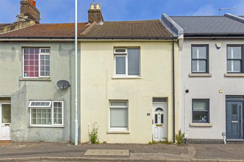 25 Lyndhurst Road, Worthing, BN11 2DB